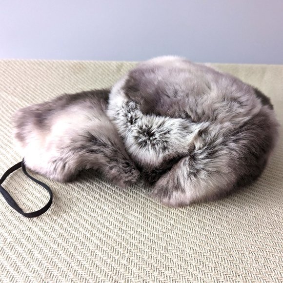 Super Warm Fuzzy Winter Hat - Faux Fur Style - Picture 5 of 9